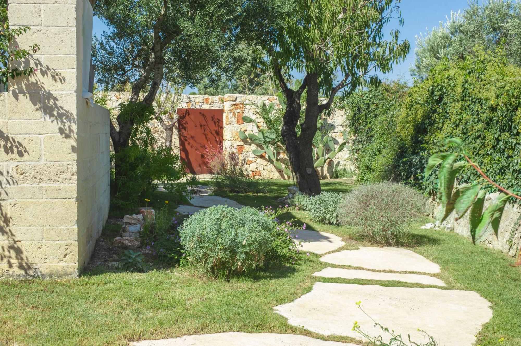 Dimora Il Mandorlo Hotel Ostuni Luaran gambar